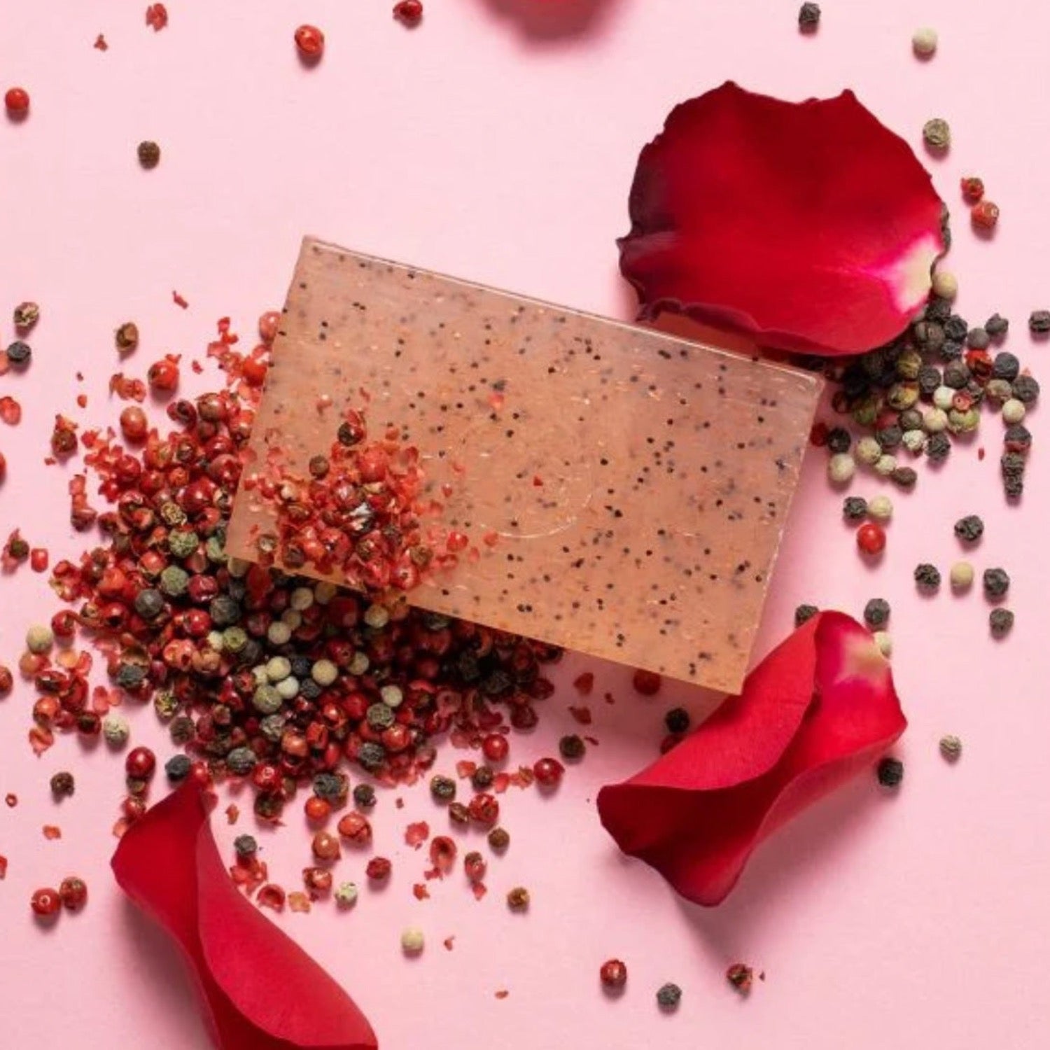 Apivita Natural Soap with Rose Black Pepper with rose extract and organic rose oil hydrate and invigorate, while black pepper essential oil brings invigorating heat and improved muscular tone.